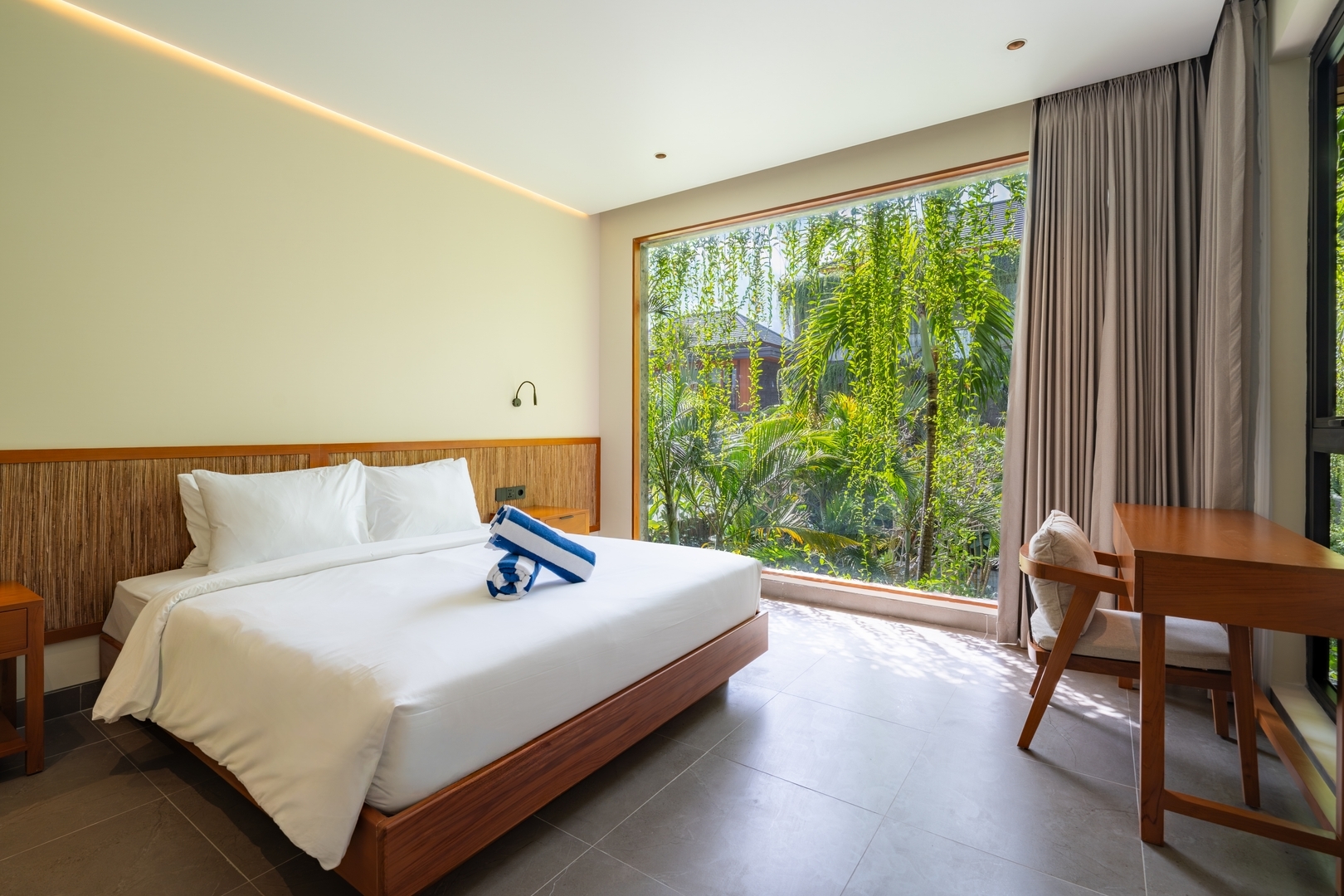 1BR Ubud Studio | Oasis Pool, Near Top Ubud Dining