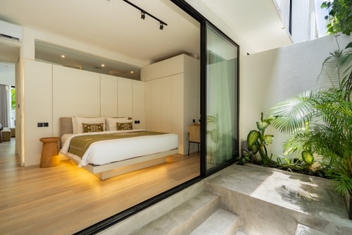 Oasis 8 - 2BR Pool Villa, Near Batu Bolong Beach