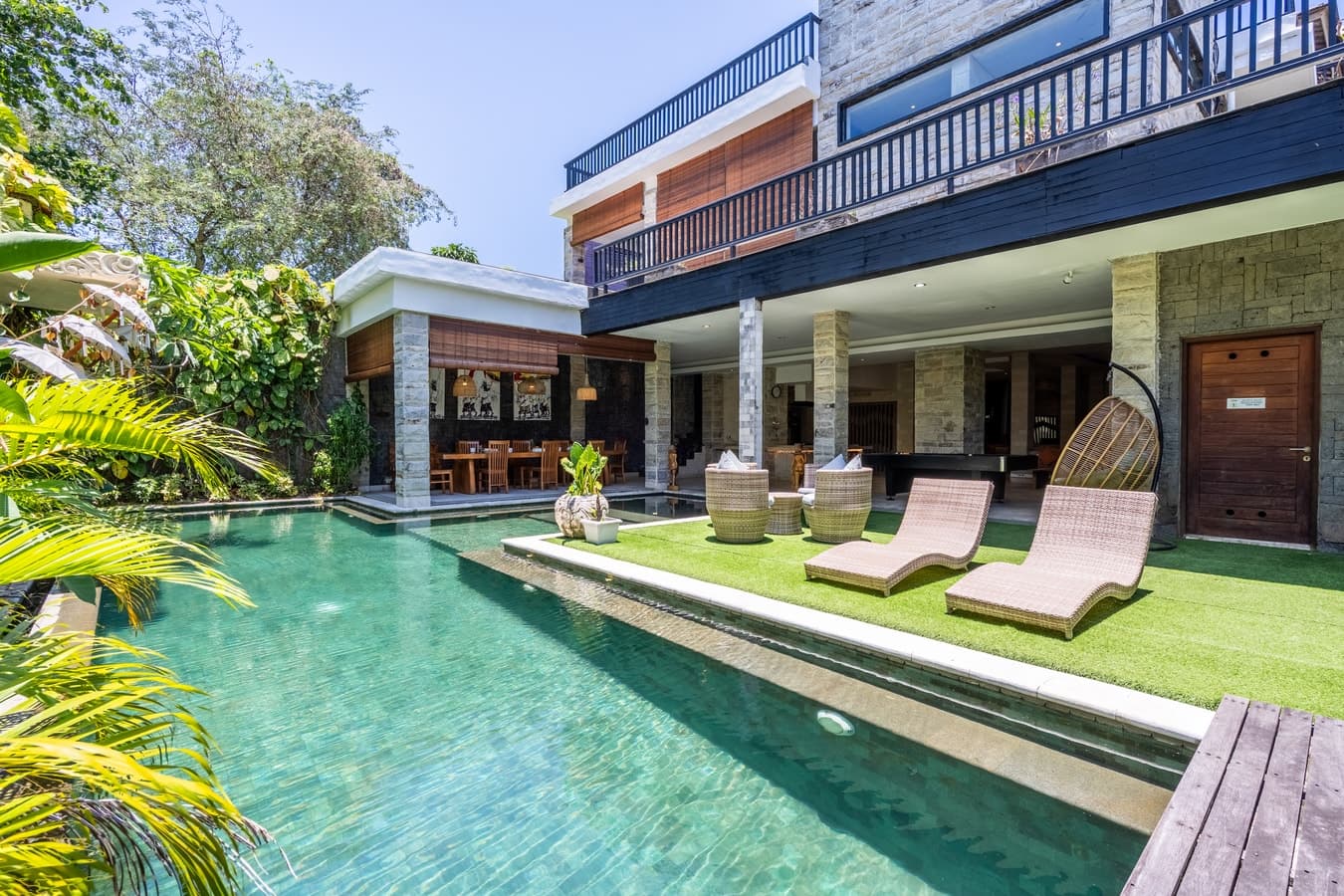 Puri Ratu Jimbaran - 5BR Villa with Pool, Jimbaran