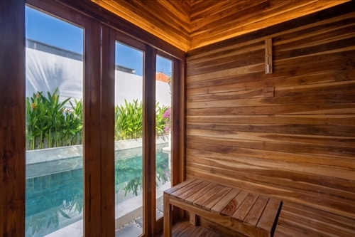 1BR Suite Near Balangan Beach | Pool & Sauna