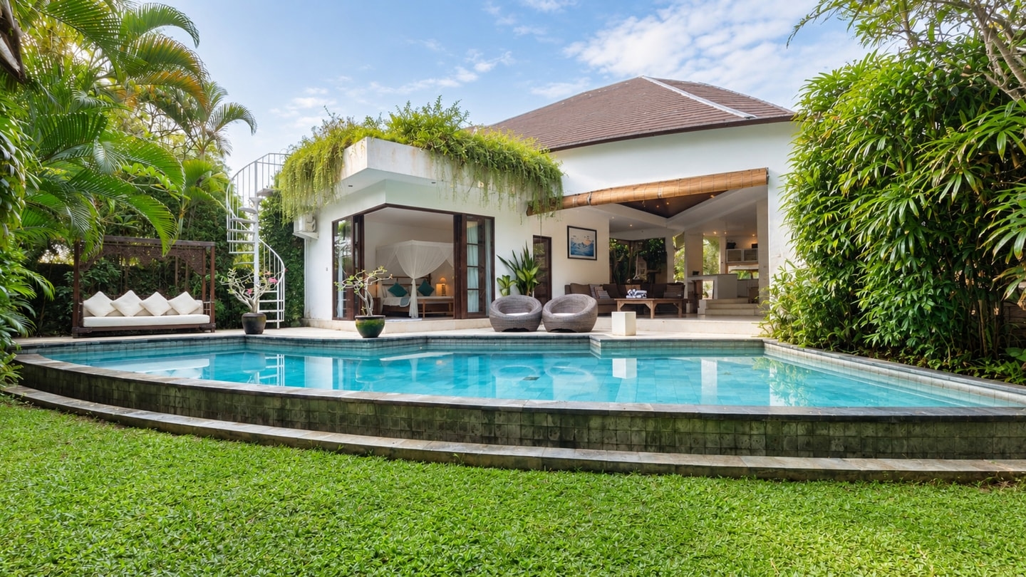 Sahaja - 2BR Villa with Pool, Canggu