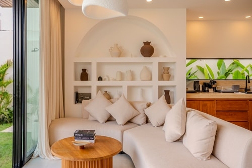 Aintrazy - Arched Villa with Pool, Uluwatu