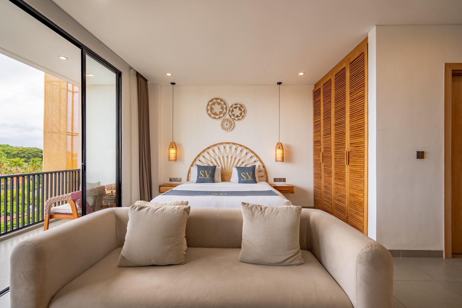 Oceanview 1BR Canggu Suite | Walk to Beach & Cafes