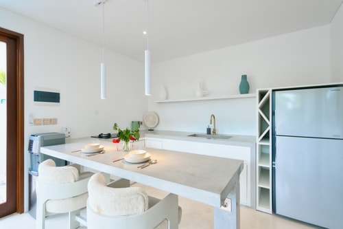 Luxury Canggu 1BR Suite | Sunkissed Pool & Sofabed