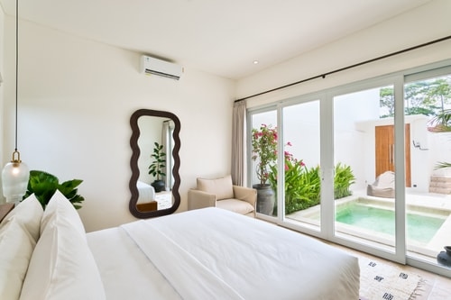 Elena Villa - 2BR with Rooftop and Pool, Cemagi