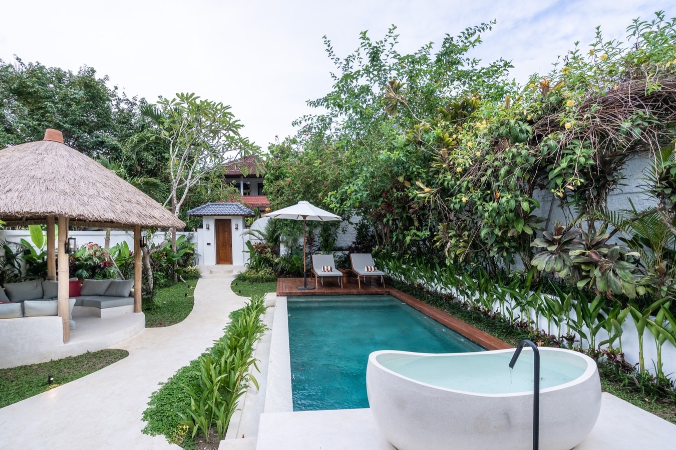 Capri - 2BR Villa with Pool and Gazebo, Ubud