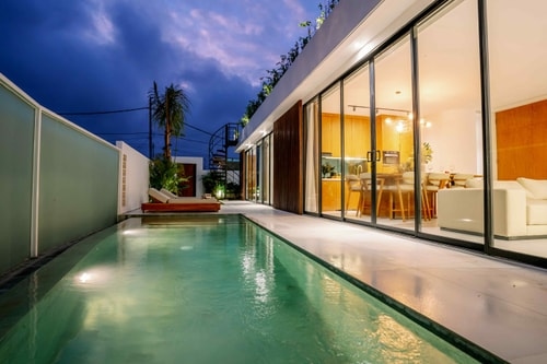 3BR Luxury Villa w/ Beach access