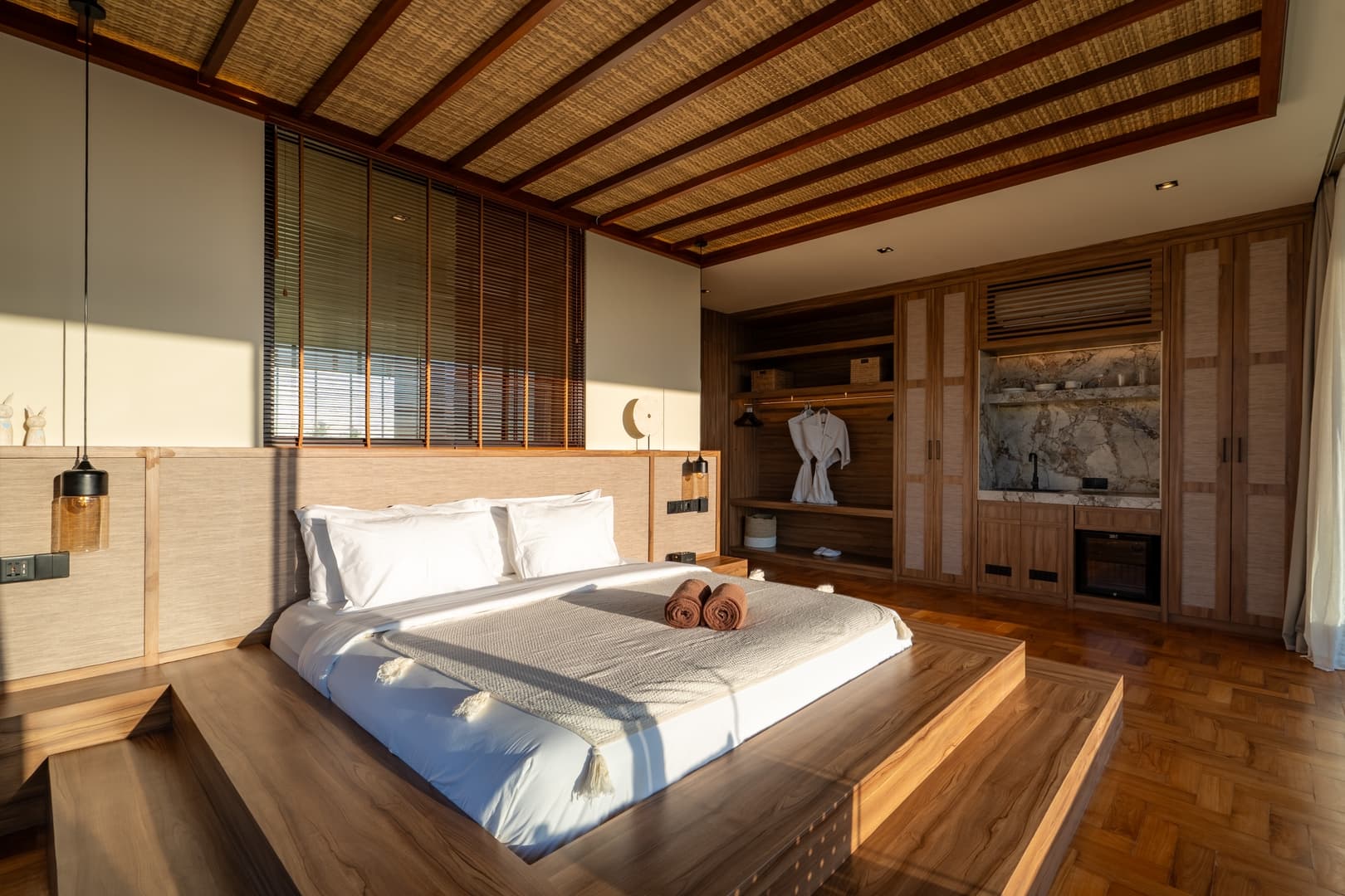 Canggu Refined 3BR Penthouse | Pool & Paddy Views