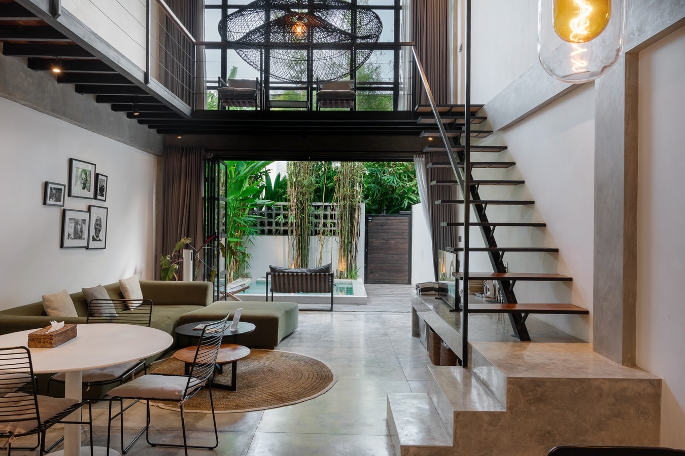 Canggu Loft Modern 1BR – Dekat Kafe, Kolam Renang & BBQ