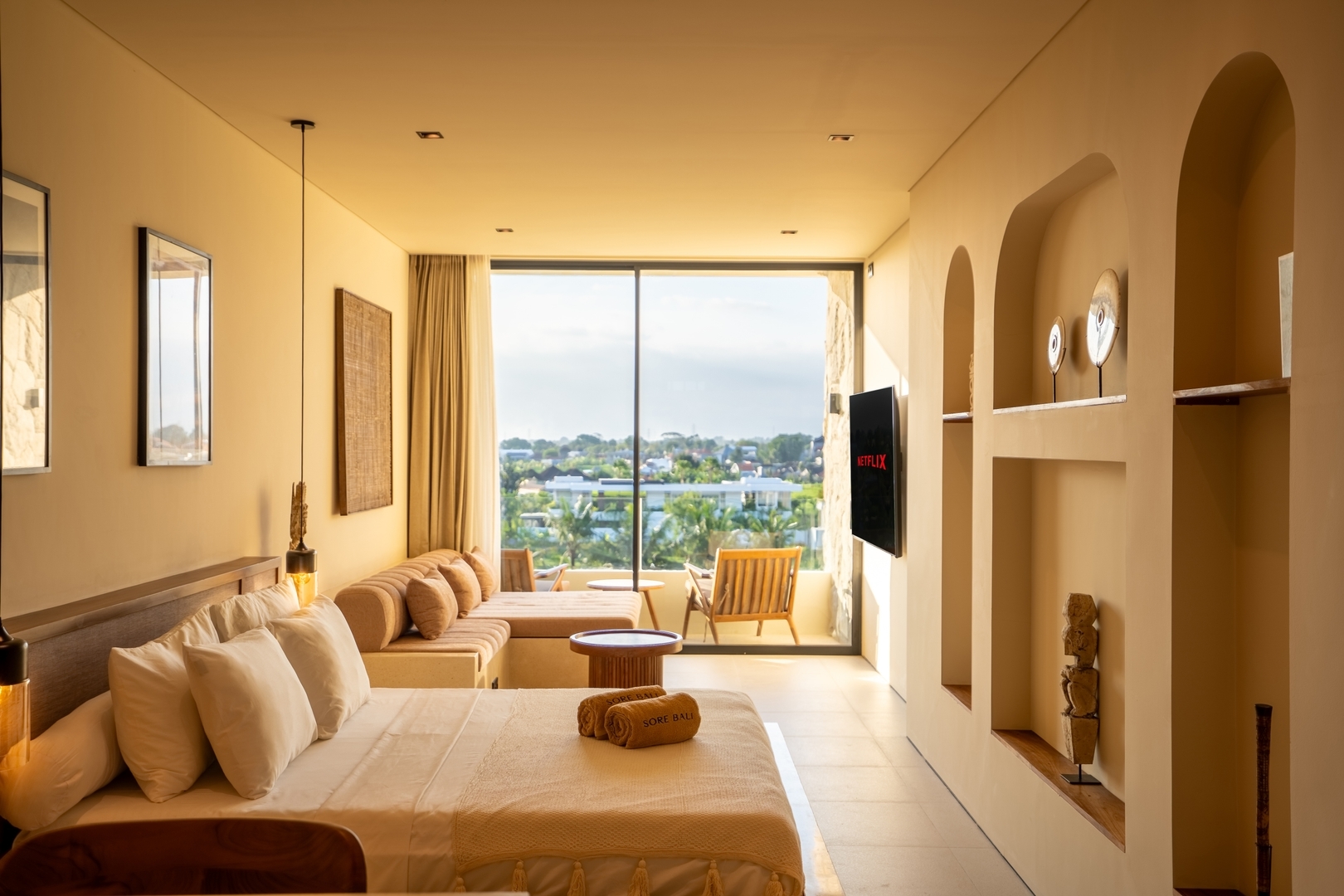 Sore Studio | Designer 1BR Sunset Balcony & Pool