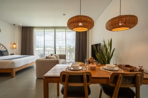 Seaside 1BR Suite | Pool, 750m to Batu Belig Beach