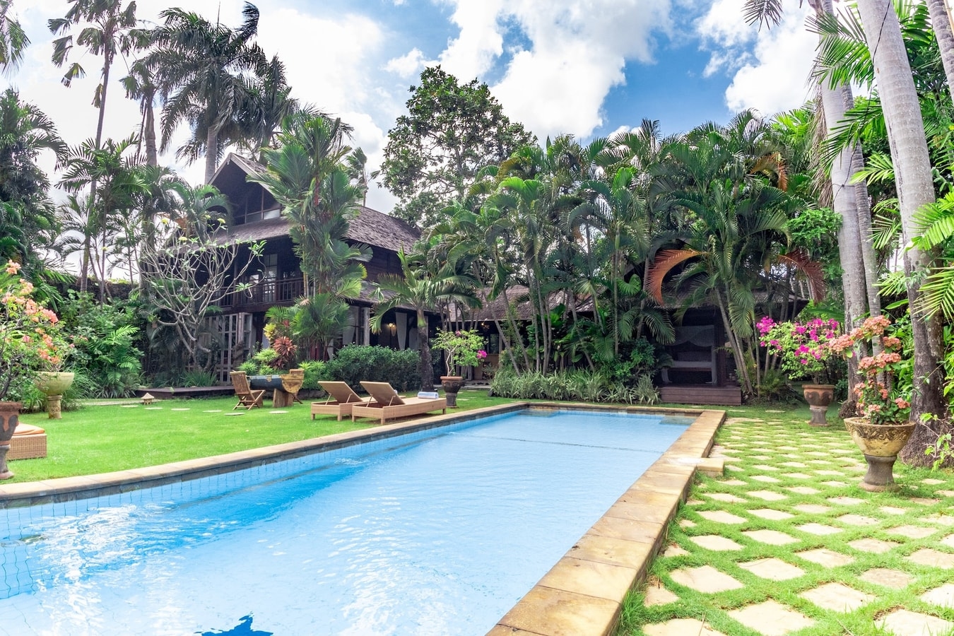 Luxe Spacious 5 BR Villa in the heart of Seminyak