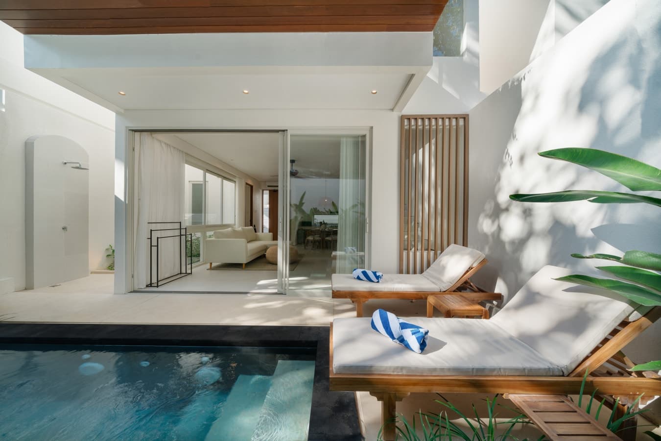 Binginzie - Balcony Pool Villa, Near Bingin Beach