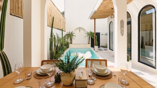 Seffalas Villas - 6 Bedroom with Two Pools, Umalas