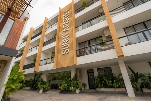 1BR Luxe Coastal Suite | 750m to Batu Belig Beach
