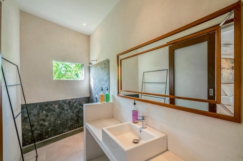 Boutique 1BR Escape near Batu Belig Beach