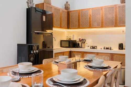 3BR Luxury Canggu Villa | Pool & Sunset Rooftop