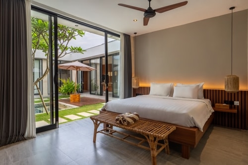 Solencia - 3BR Designer Villa with Pool & Bathtub