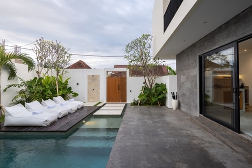 Bahagia Villa - 3 Bedroom Villa with Pool, Umalas