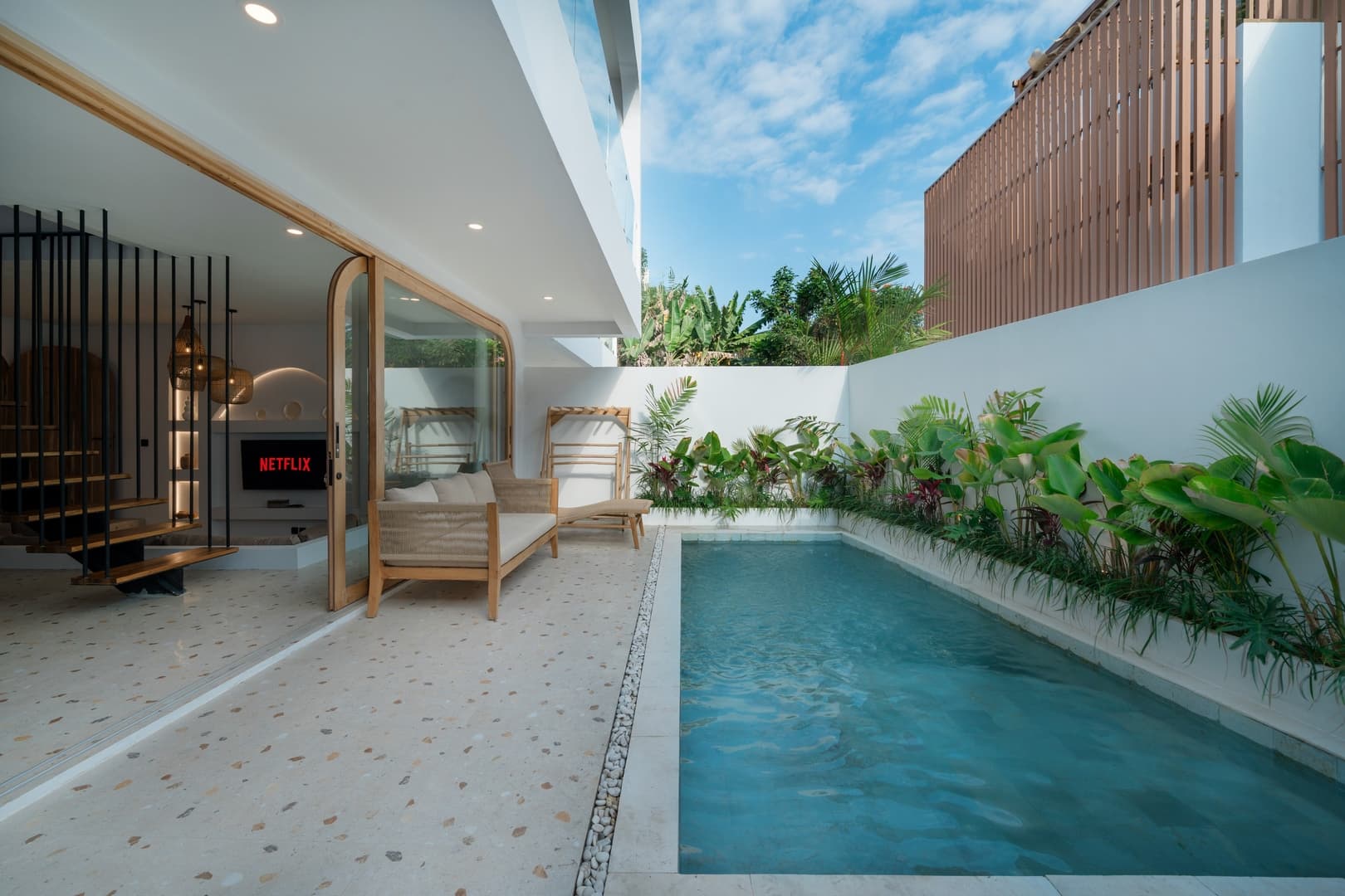 2BR Uluwatu Villa | Pool & Rooftop, Near Beach