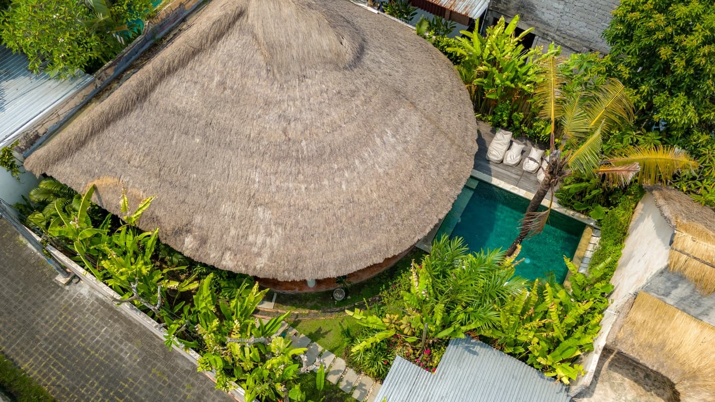 Flor - 2 Bedroom Balinese Villa with Pool, Canggu