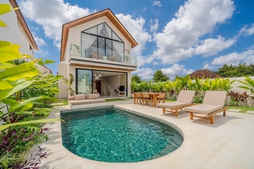 Aintrazy - Arched Villa with Pool, Uluwatu